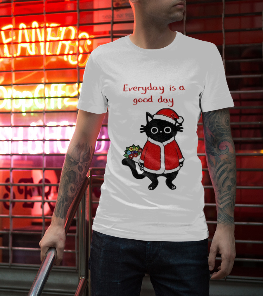 Everyday Is A Good Day Black Cat Santa Merry Christmas T-Shirt
