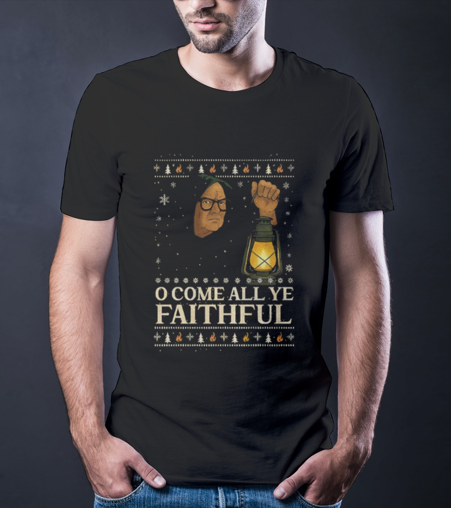 O Come All Ye Faithful Funny Traitors Christmas Sweater Lantern Design T-Shirt