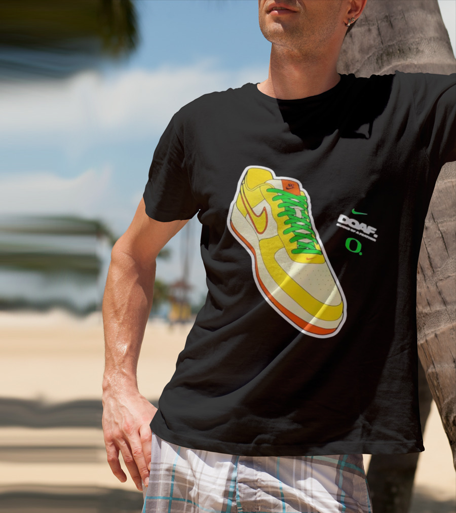Oregon Ducks DOAF Hatched Heat Nike Sneaker T-Shirt
