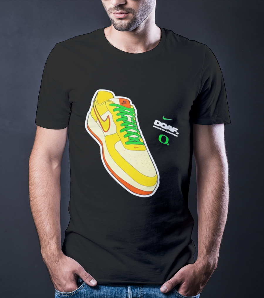 Oregon Ducks DOAF Hatched Heat Nike Sneaker T-Shirt