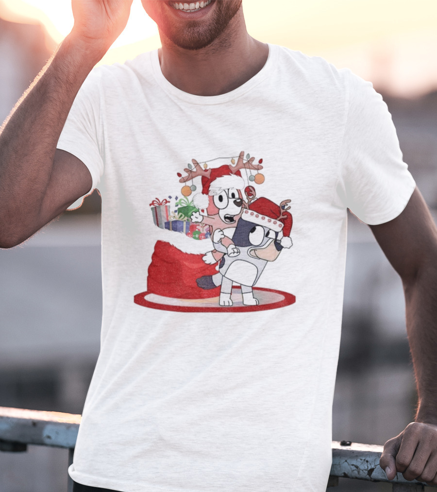Bluey And Bingo Reindeer Santa Hat Merry Christmas Festive Celebration T-Shirt
