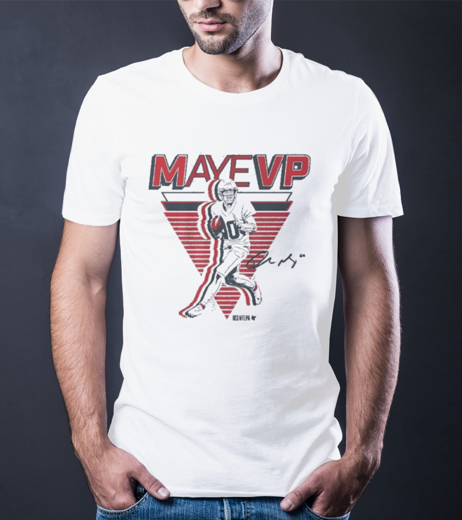MAYEVP Football Player Triangle Design T-Shirt