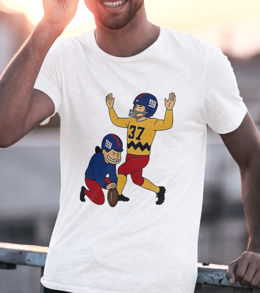 Younghoe Koo Charlie Brown Giants Football Kicker Miss Meme 37 T-Shirt