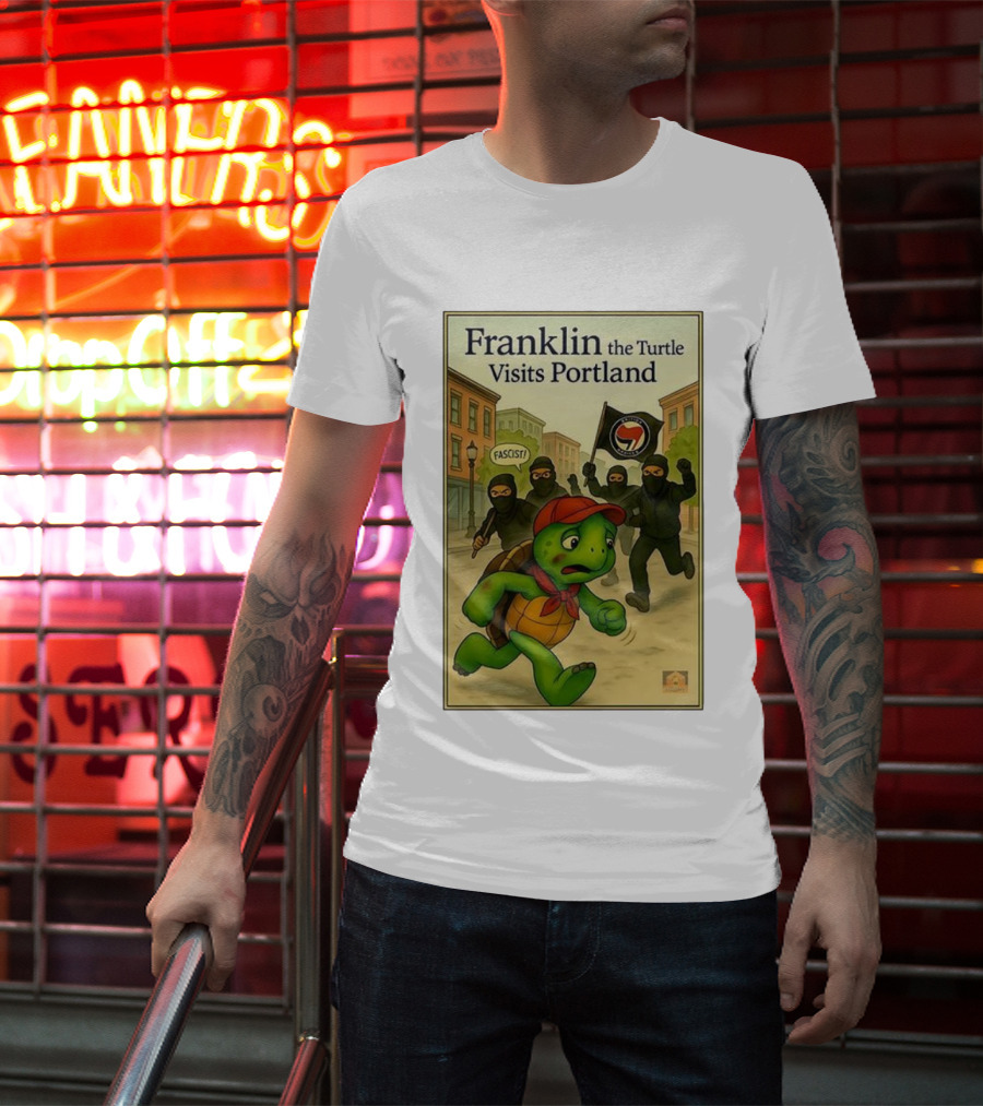 Franklin The Turtle Visits Portland Antifa Protest Scene T-Shirt