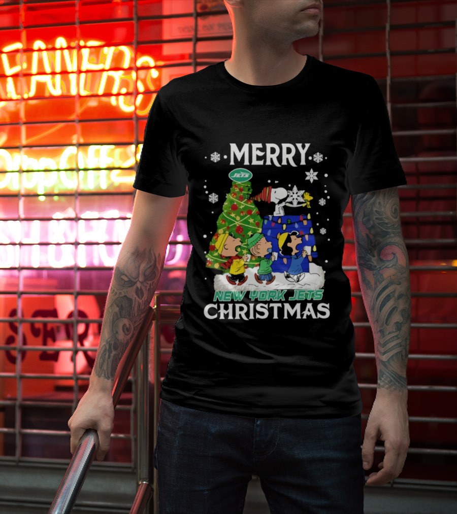 Merry Christmas Snoopy Friends New York Jets NFL Celebration T-Shirt
