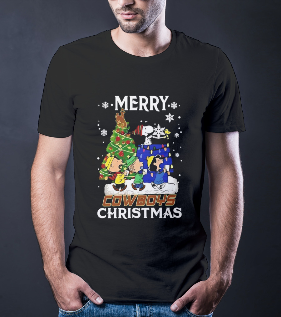 Merry Snoopy And Friends Cowboys Christmas Tree Celebration T-Shirt