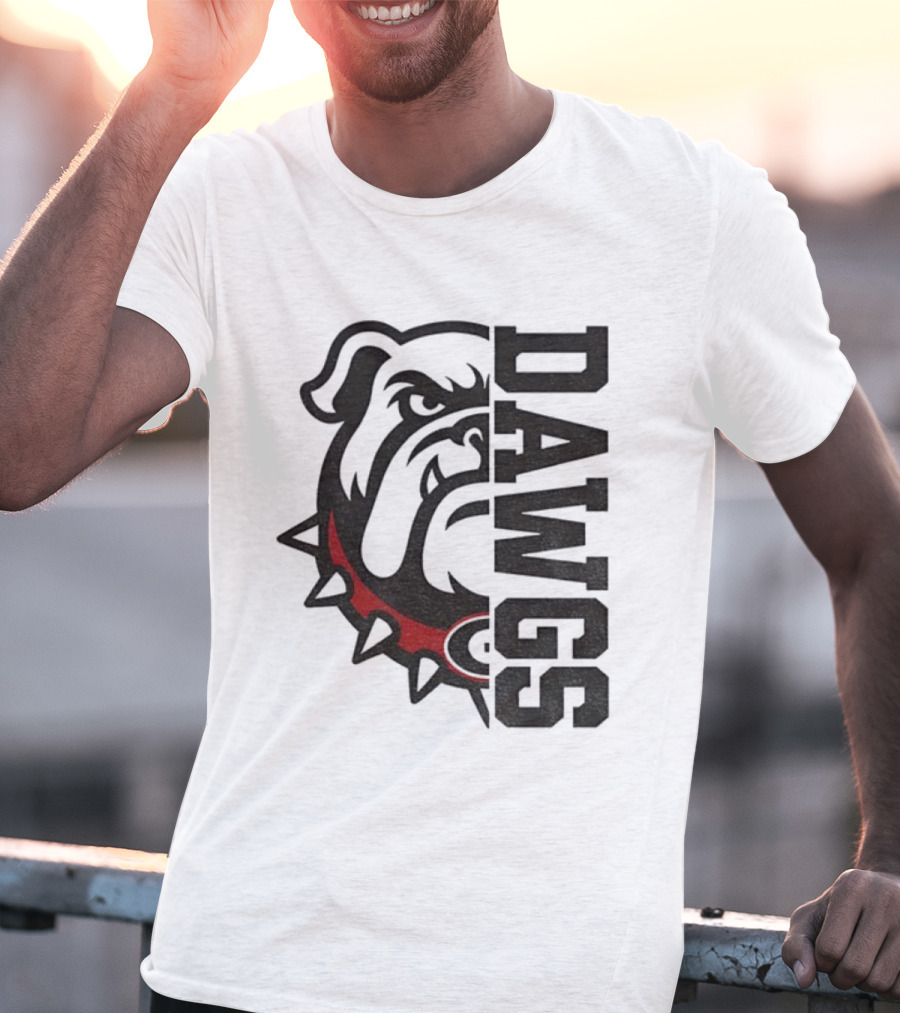 Georgia Bulldogs Dawgs Split Bulldog Graphic T-Shirt