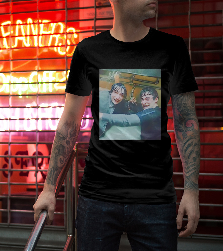 Mr Whatsit Will And Mike Stranger Things Photo Funny Wet Sink Scene T-Shirt