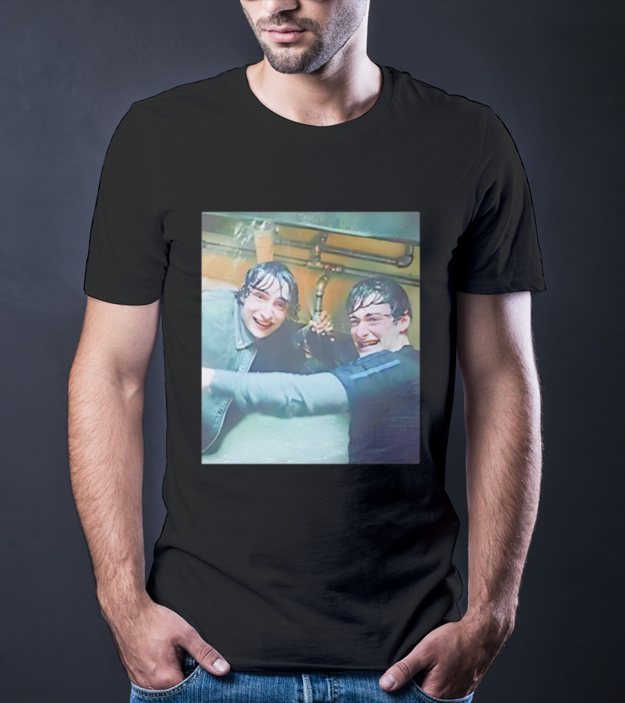 Mr Whatsit Will And Mike Stranger Things Photo Funny Wet Sink Scene T-Shirt