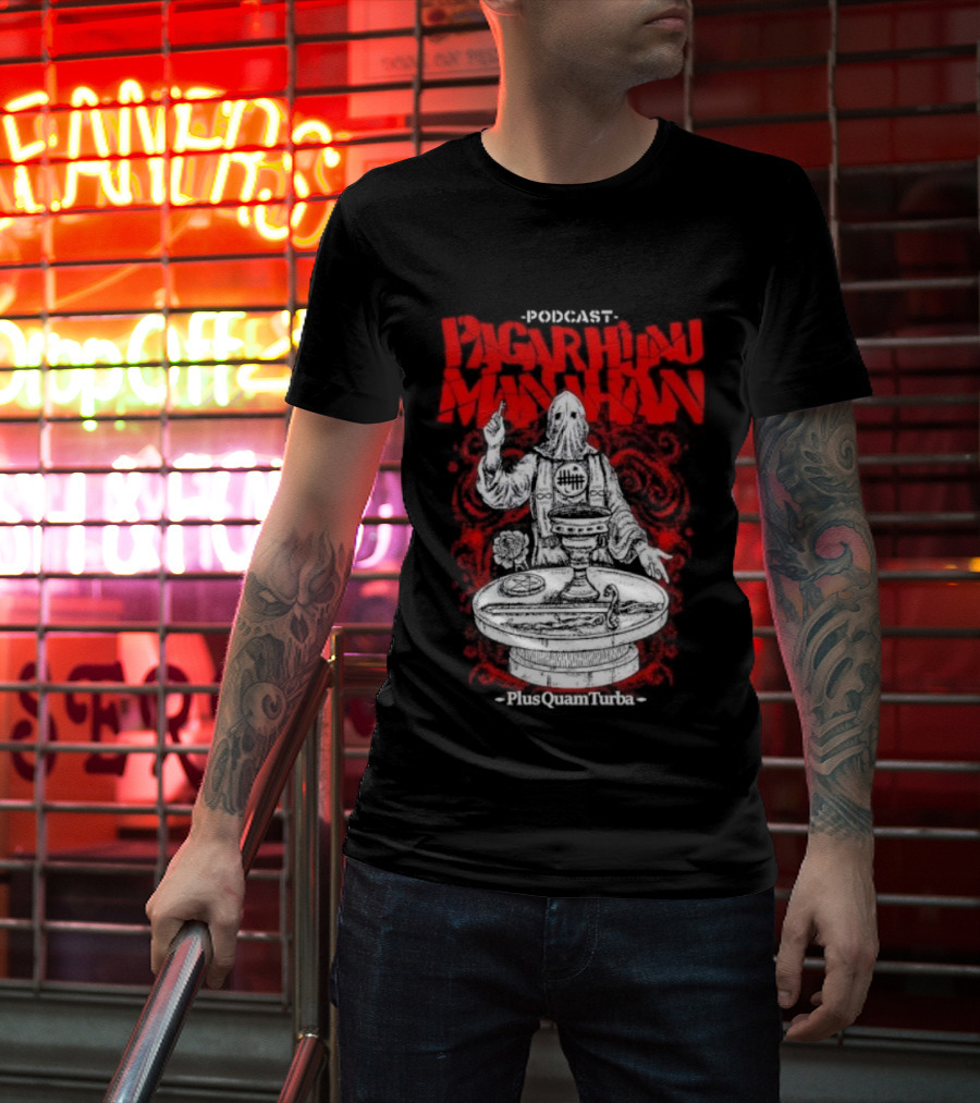 Pagar Hijau Manahan Plus Quam Turba Mystical Figure T-Shirt