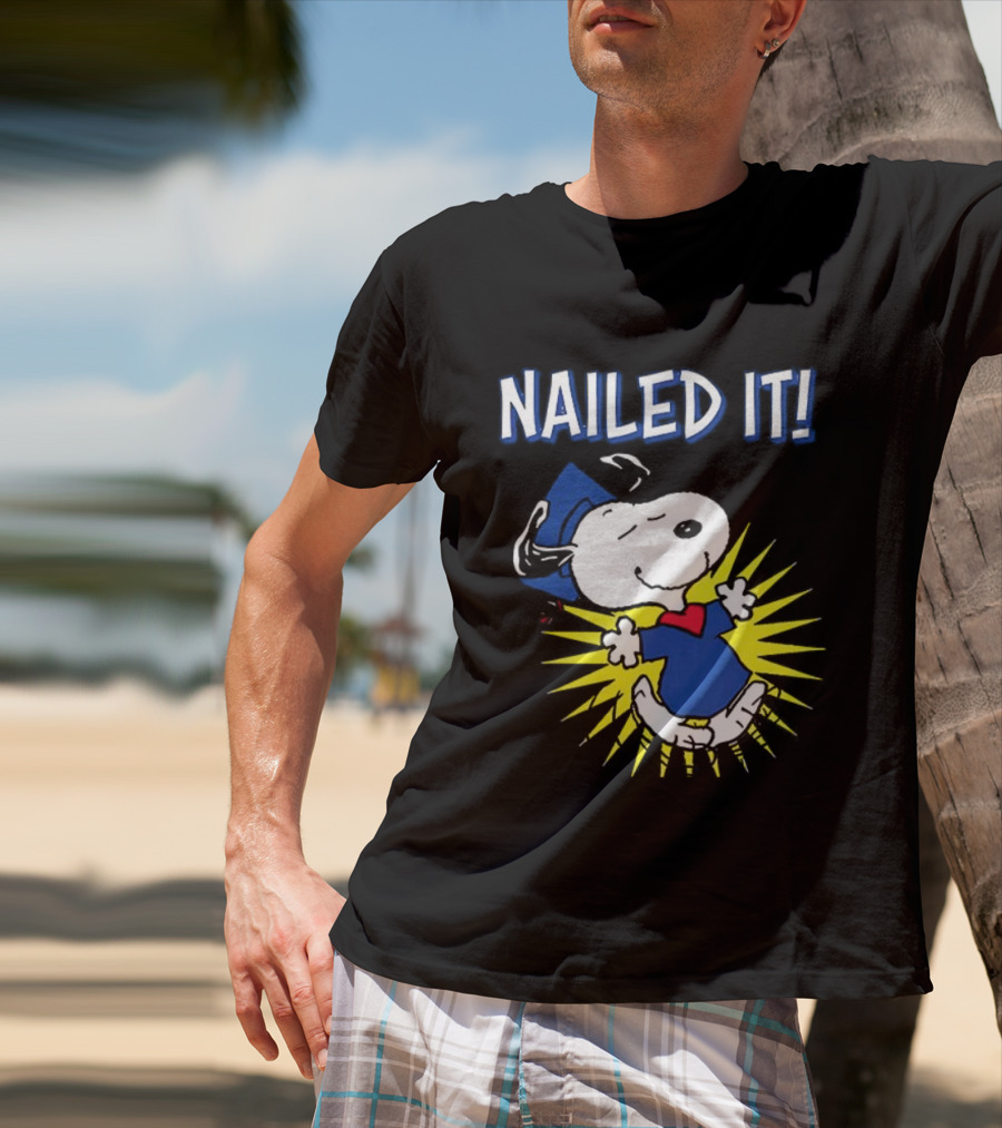 Congratulations Snoopy Nailed It Graduation Celebration T-Shirt