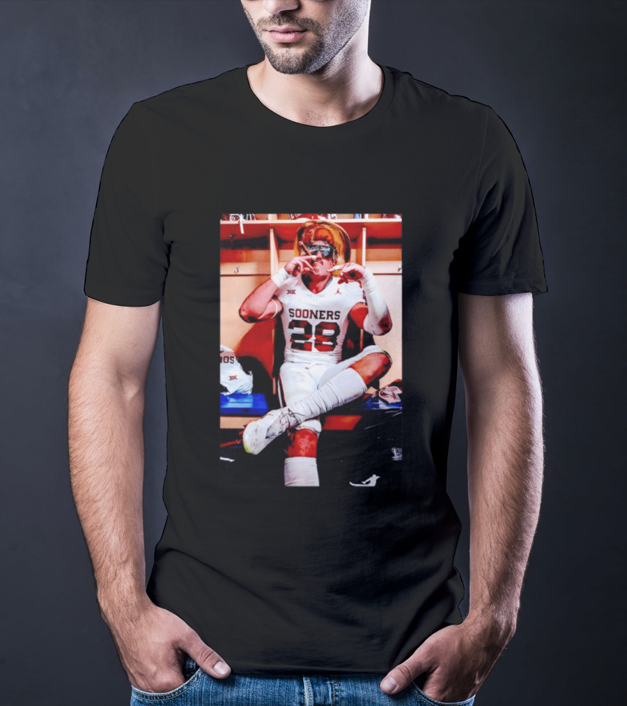 Sooners Football Danny Stutsman Cigar Celebration Locker Room 28 T-Shirt
