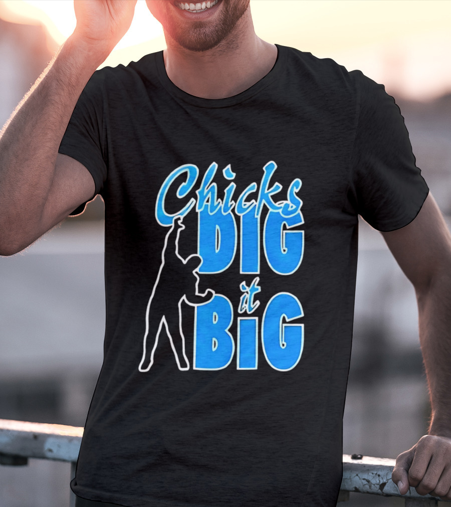WWE Chicks Dig It Big Silhouette Gesture T-Shirt