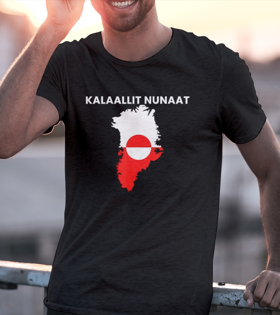 Kalaallit Nunaat Greenland Sovereignty National Flag Map T-Shirt