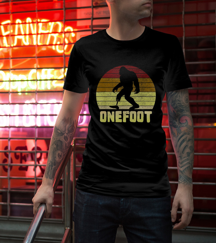 Bigfoot Artificial Leg Onefoot Silhouette Sunset T-Shirt