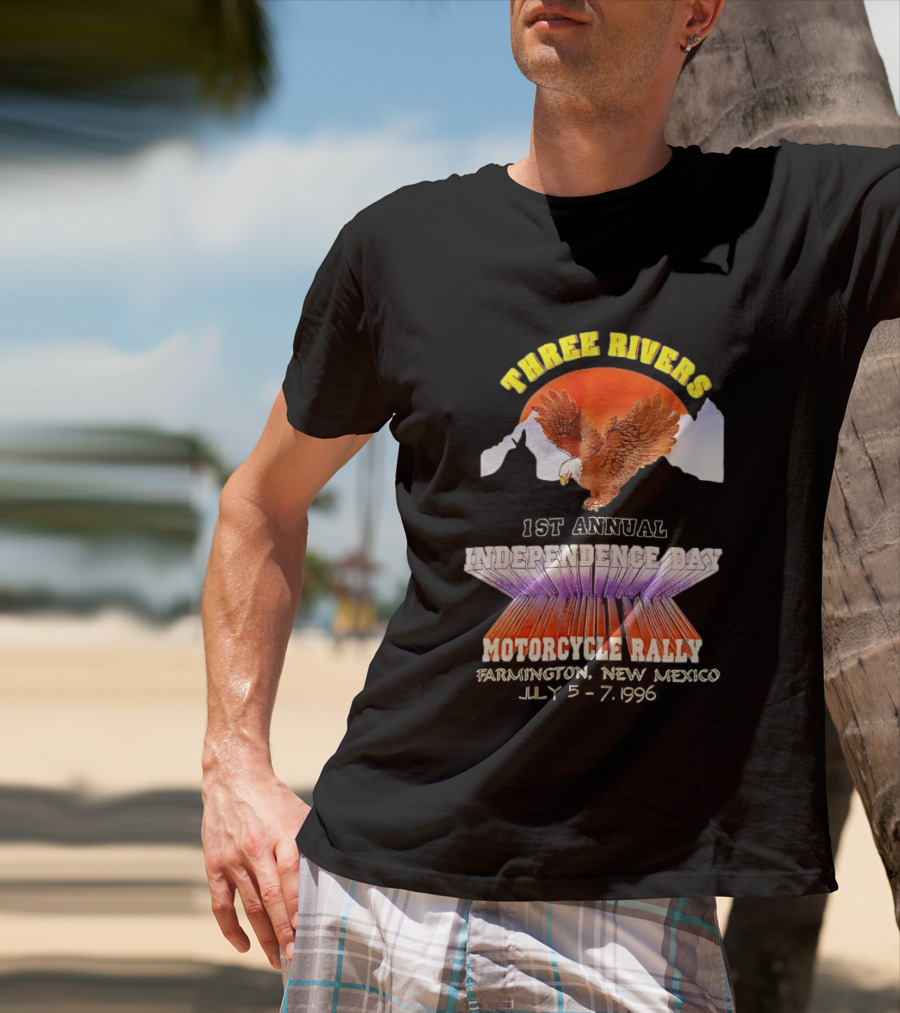Three Rivers Independence Day Motorcycle Rally Bald Eagle Sunset T-Shirt