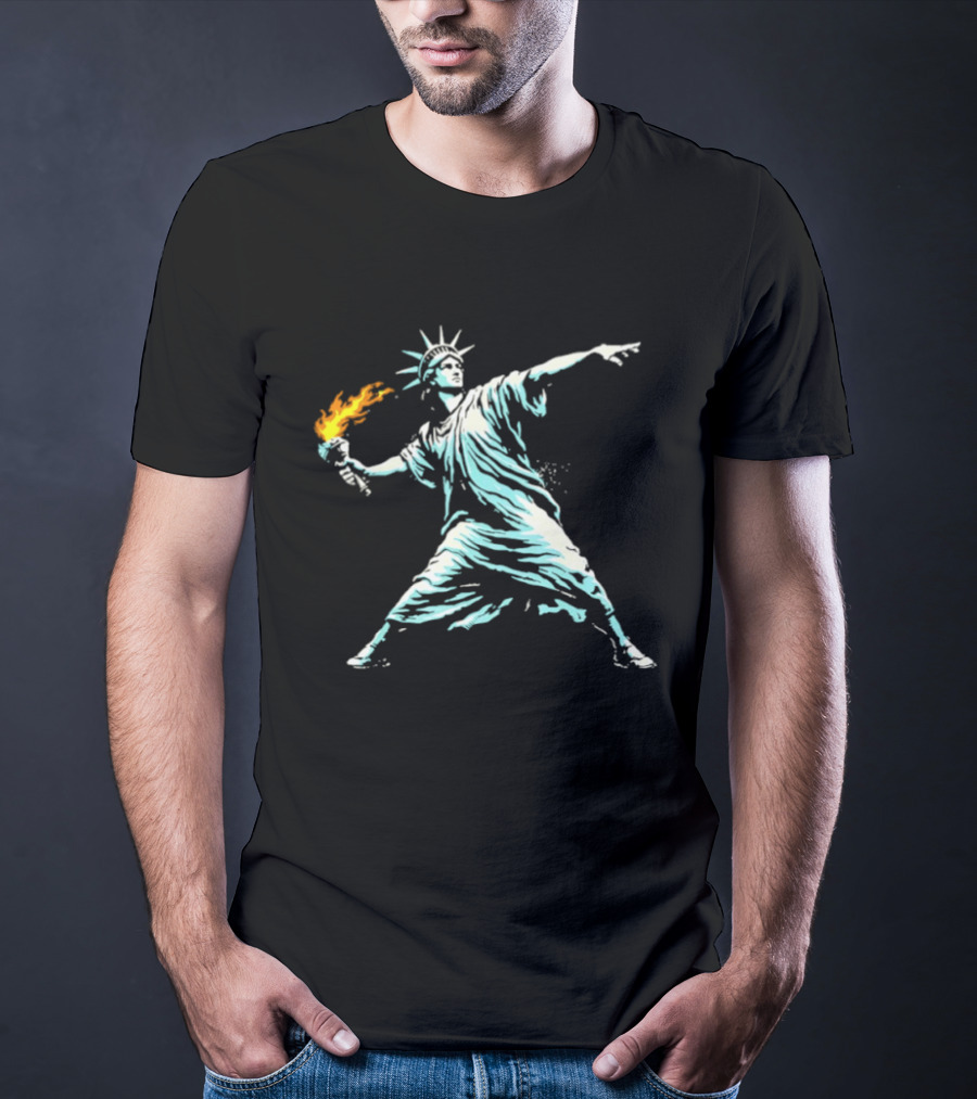 Statue Of Liberty Throwing Torch Meme T-Shirt