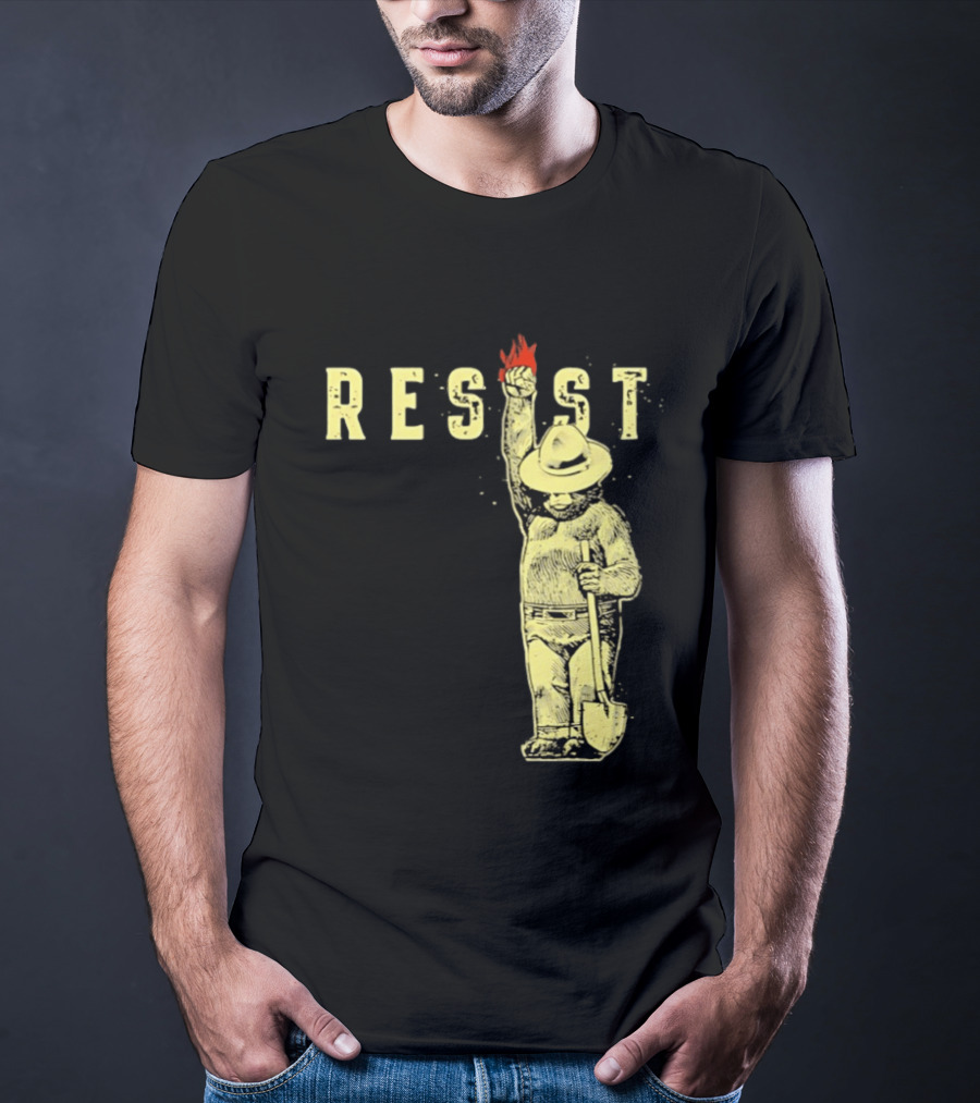Protect Our National Parks Bear Resist Fist Fire Shovel T-Shirt