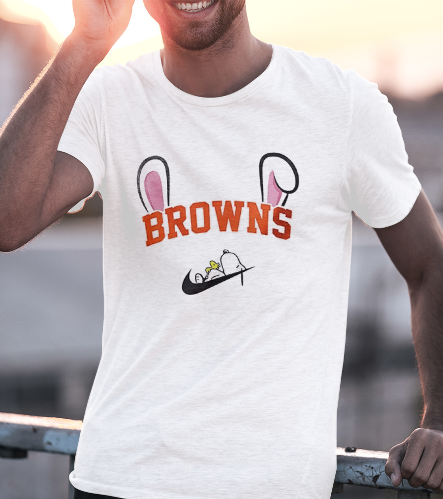Cleveland Browns Peanuts Snoopy Woodstock Easter T-Shirt