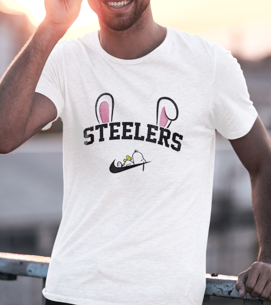 Steelers Snoopy Easter Bunny Ears Peanuts Collaboration T-Shirt