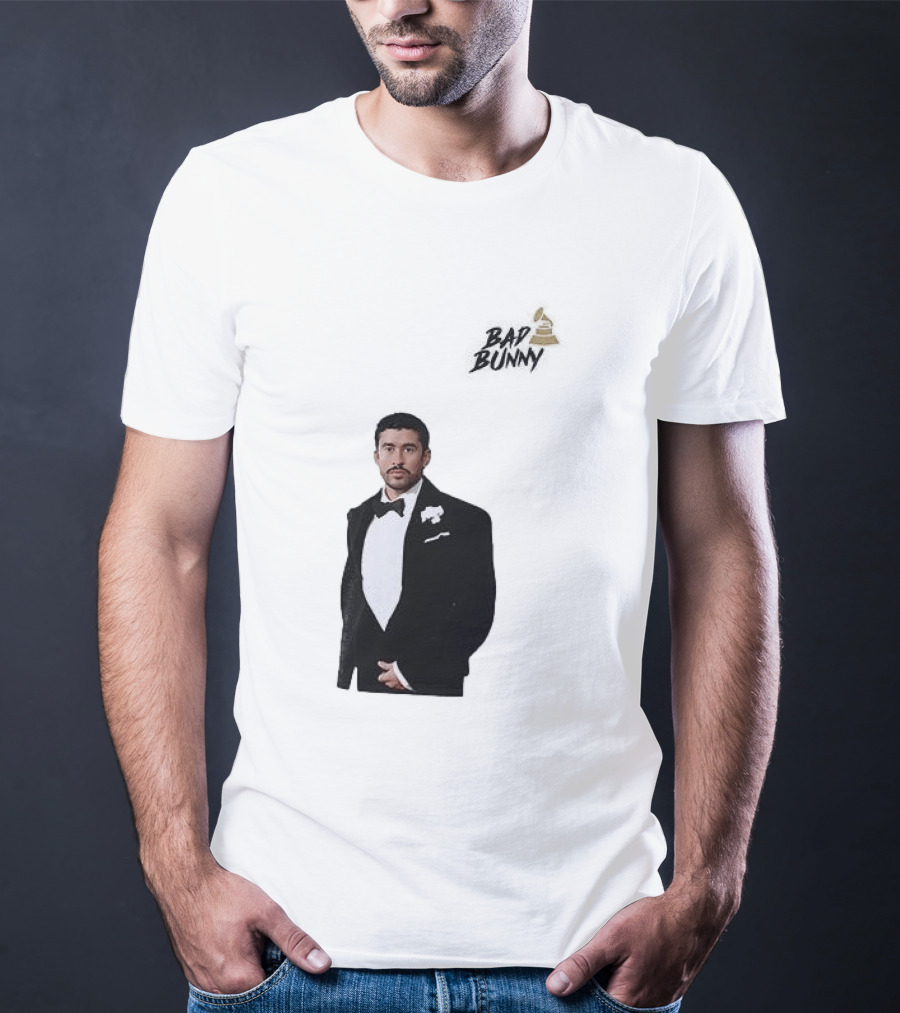 Bad Bunny Grammys Debi Tirar Mas Fotos Album Of The Year T-Shirt