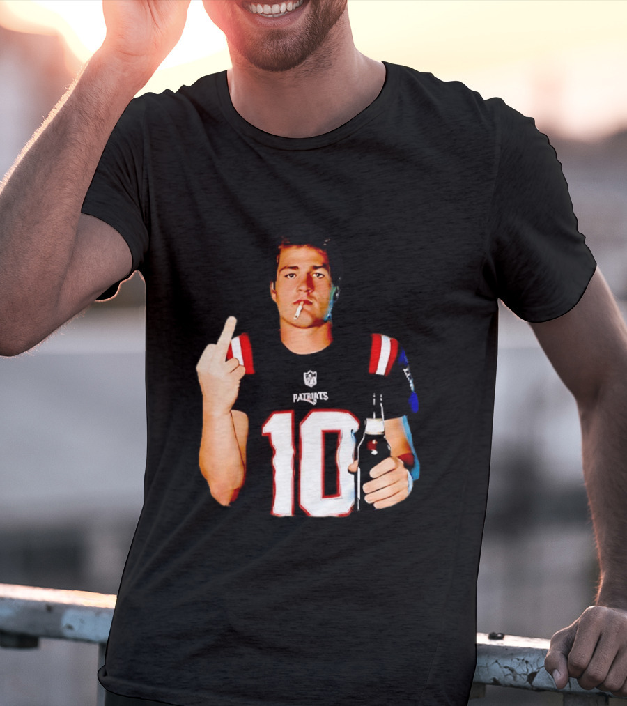 Drake Maye Middle Finger Smoking Holding Beer Can New England Patriots 10 T-Shirt