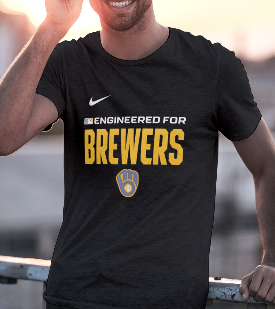 Nike MLB Engineered For Brewers Milwaukee T-Shirt