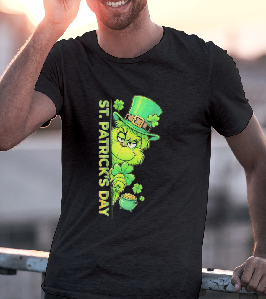 St. Patrick's Day Grinch With Leprechaun Hat And Gold Pot T-Shirt