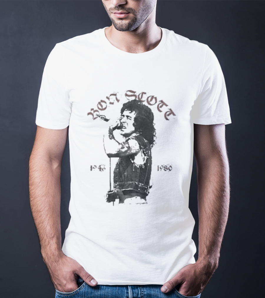 Bon Scott 1946 1980 Vocalist Tribute Memorabilia T-Shirt