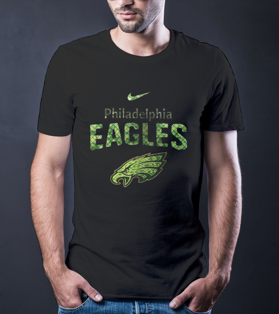 Philadelphia Eagles Snoopy Who Needs Luck Nike Green T-Shirt