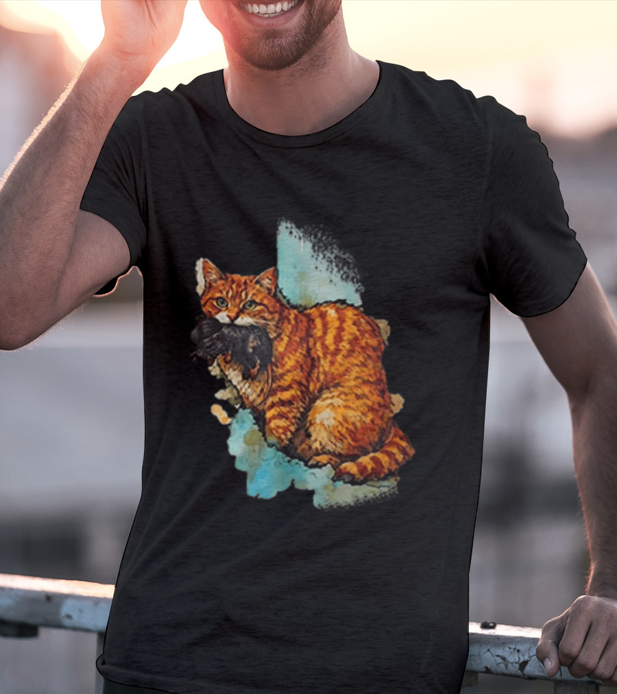 Iran Map Orange Tabby Cat With Mouse T-Shirt