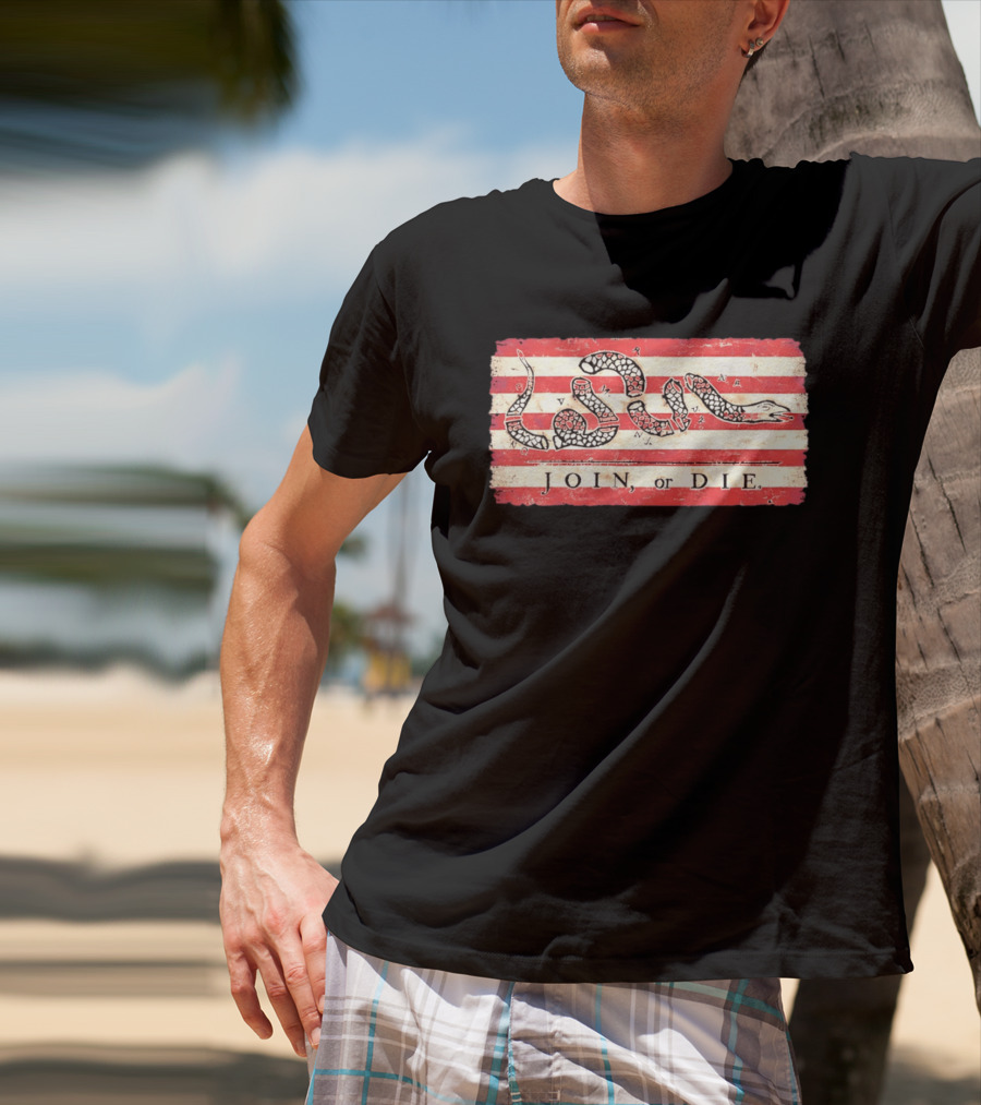 Join Or Die Snake Flag Benjamin Franklin Historical T-Shirt