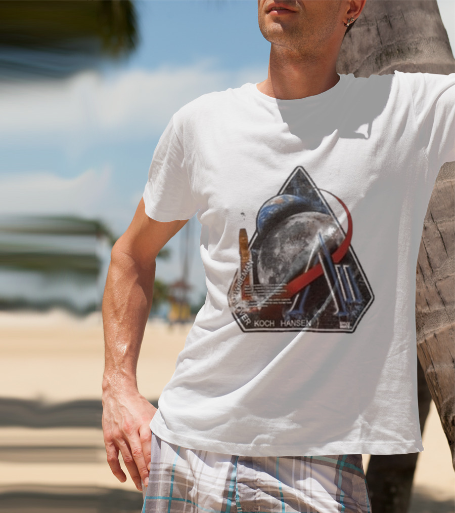 Ron Jon Cocoa Beach FL Artemis II Koch Hansen Moon Mission NASA Spaceship T-Shirt