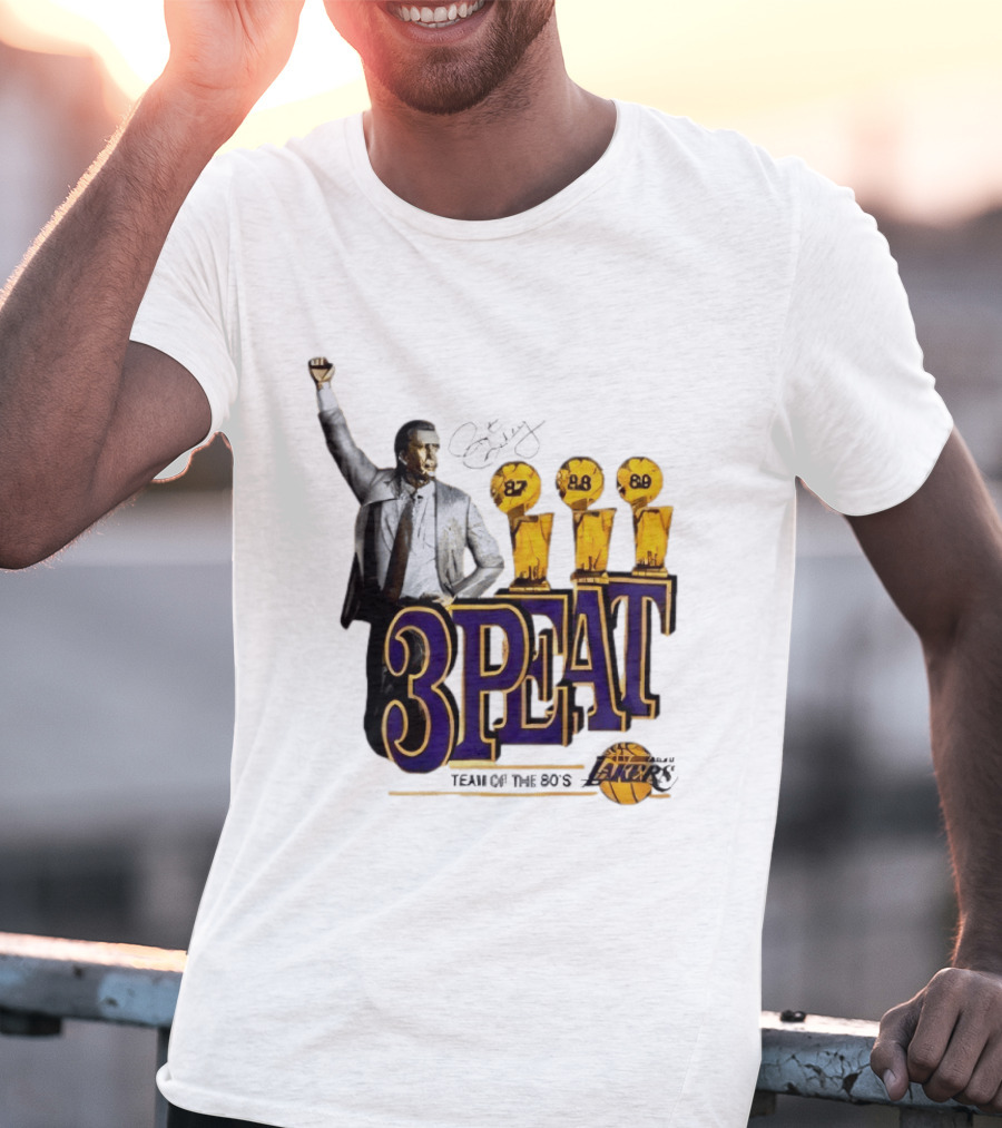 Los Angeles Lakers 3 Peat Team Of The 80s Pat Riley Champions 87 88 89 T-Shirt
