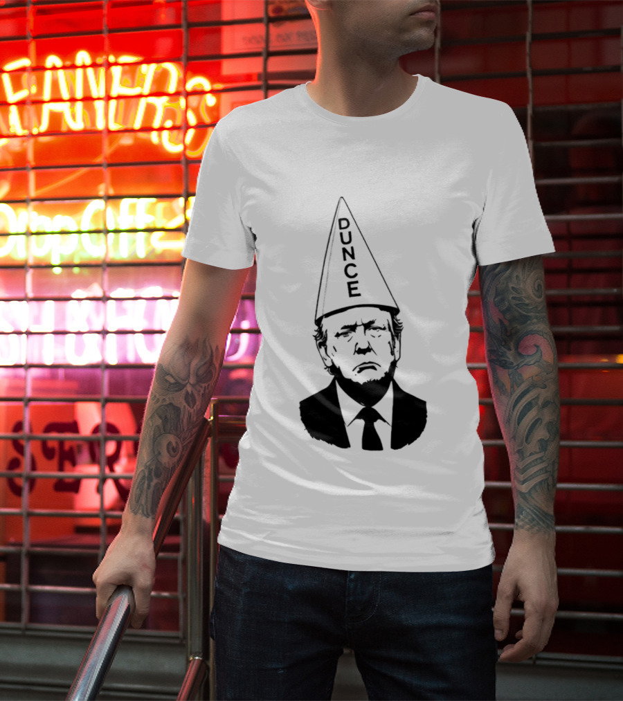Trump Dunce 2026 T-Shirt