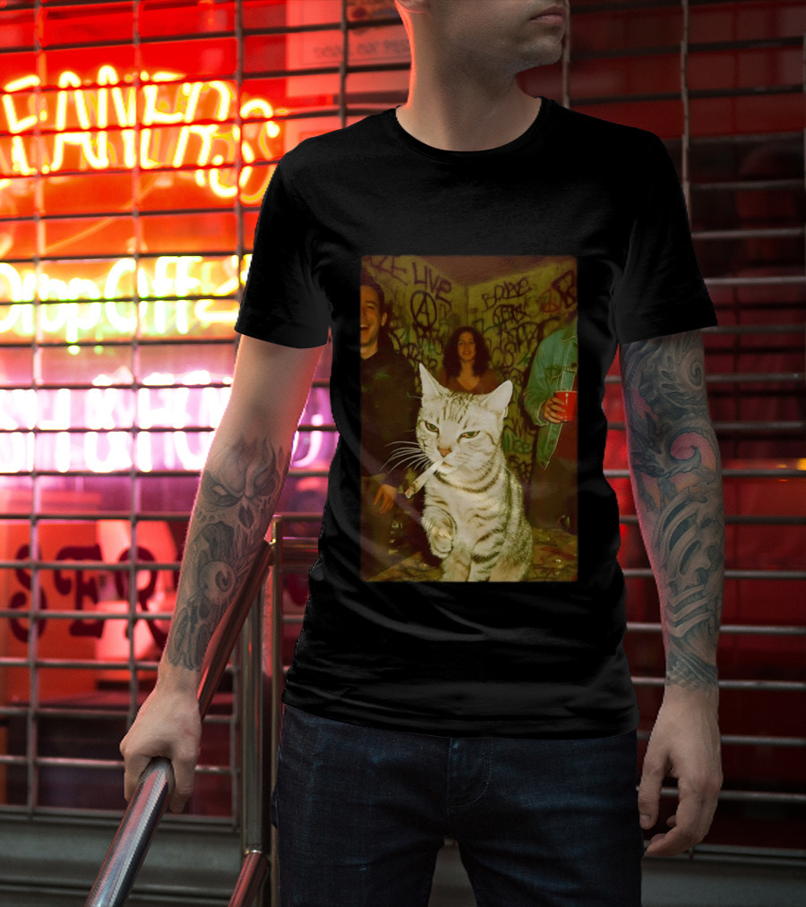 Smoking Tabby Cat Live Punk Party Scene T-Shirt