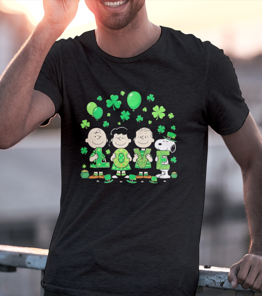 Snoopy Charlie Brown And Friends Love Shamrock St. Patrick's Day Celebration T-Shirt