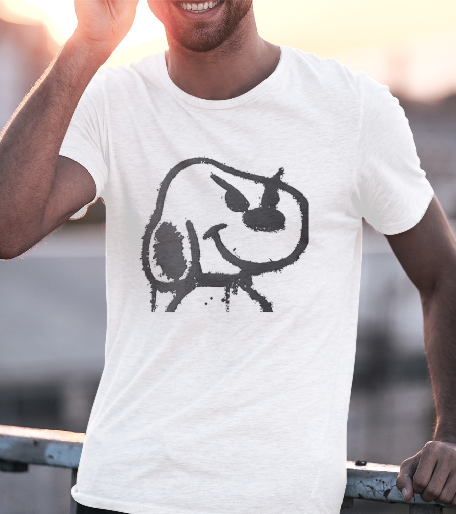 Snoopy Minimalist Outline Feeding Sketch T-Shirt