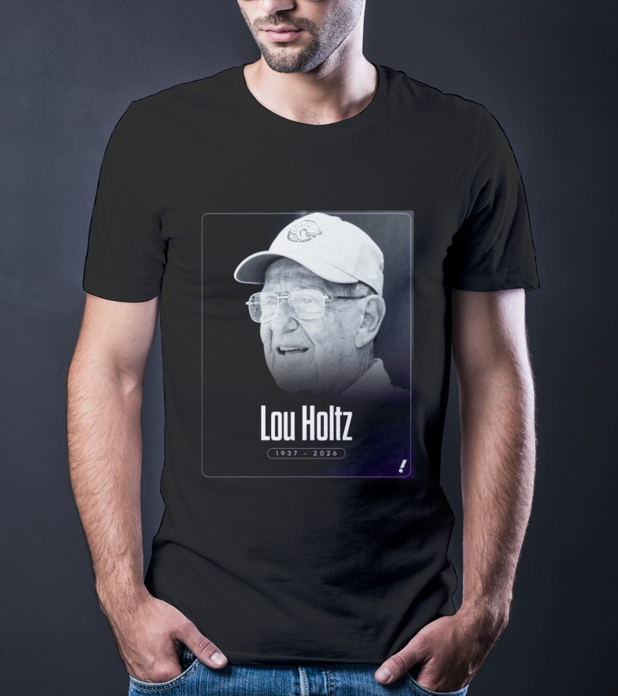 Lou Holtz 1937 2026 Notre Dame Icon Memoriam T-Shirt