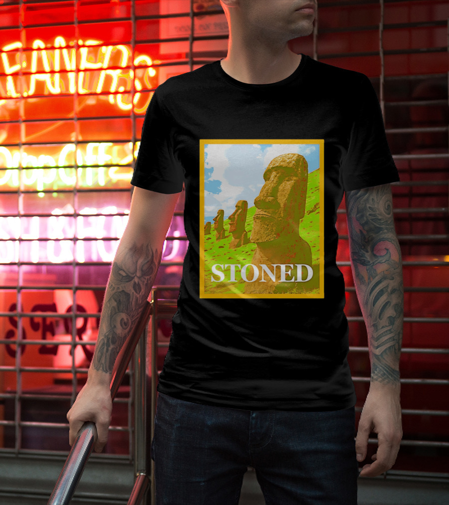 Stoned Moai Statue Easter Island Head Print T-Shirt