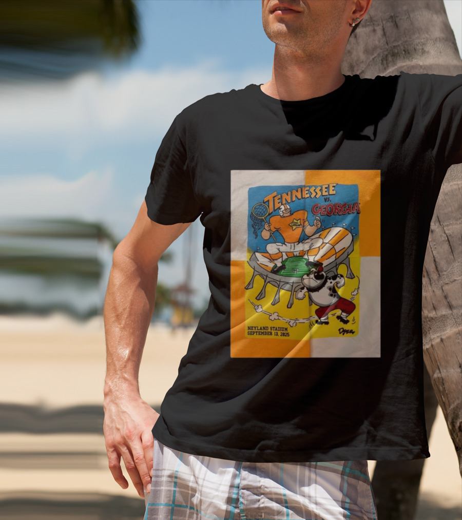 Tennessee Vs Georgia Neyland Stadium September 13 2025 Cartoon Bulldogs Volunteers T-Shirt