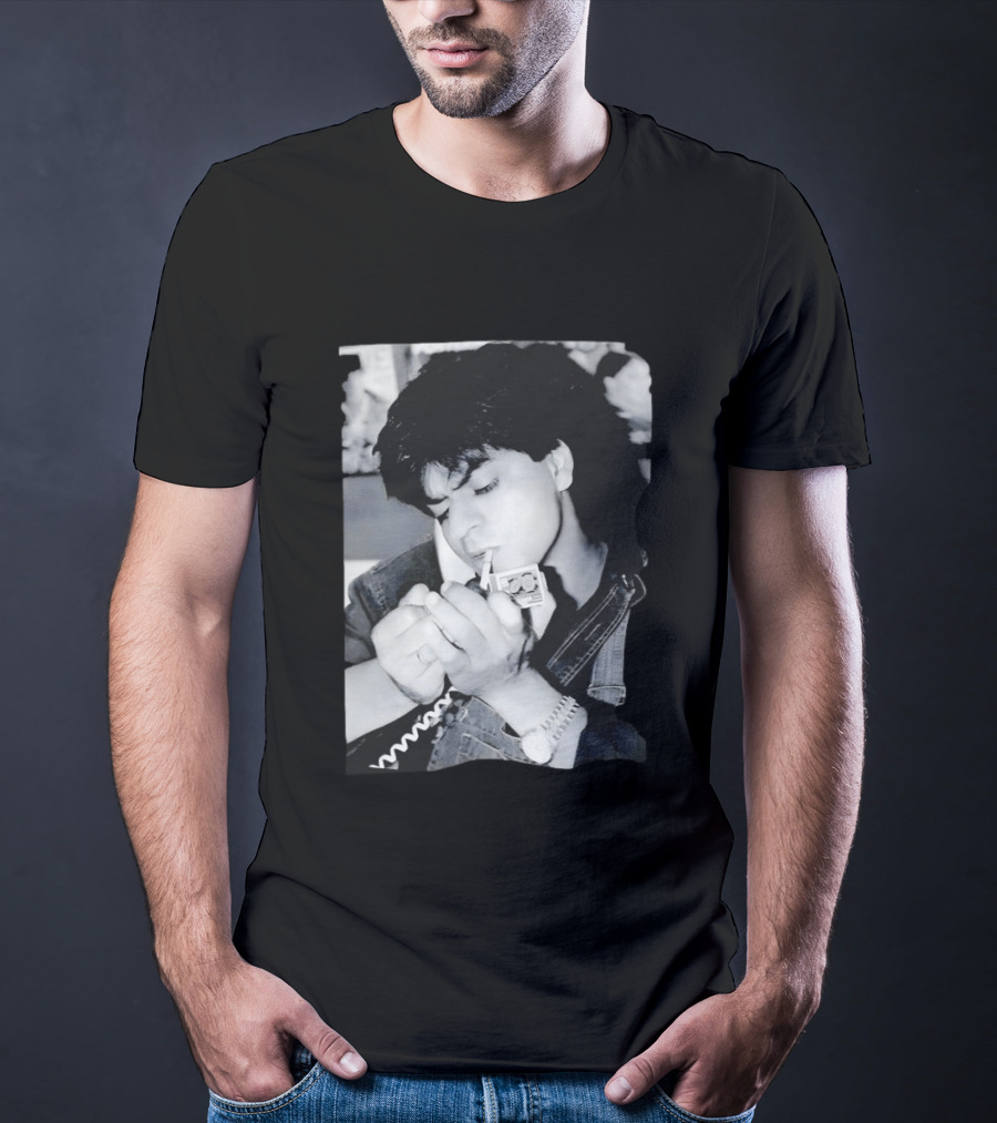 Shah Rukh Khan Iconic Smoking Bollywood T-Shirt