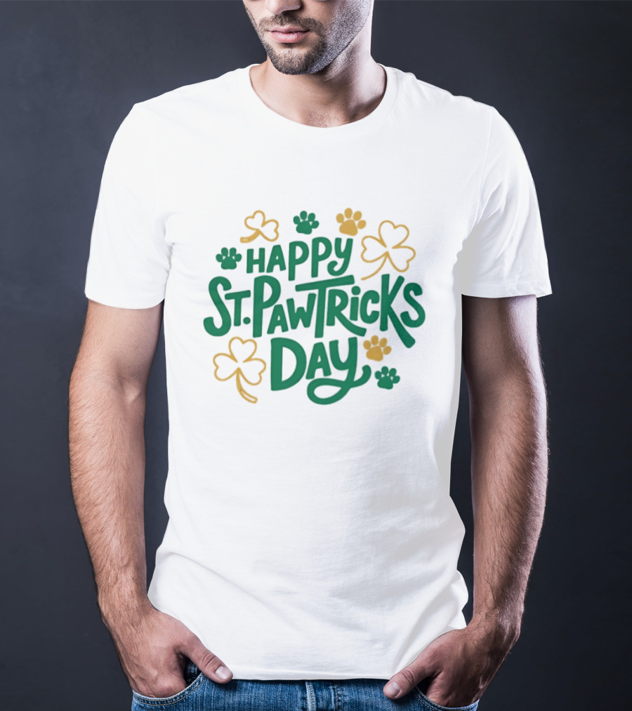 Happy St Pawtrick's Day Shamrock Dog Celebration T-Shirt
