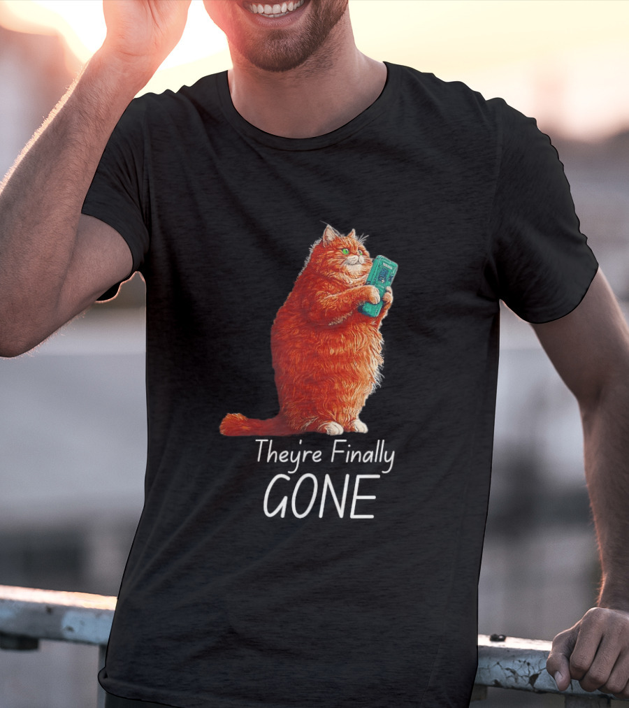Cat They're Finally Gone Retro Video Game Console T-Shirt