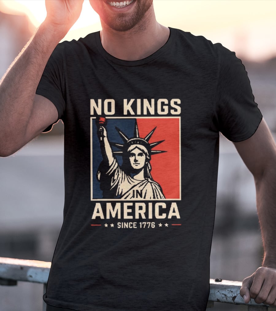 No Kings America Statue Since 1776 Comfort Colors® T-Shirt
