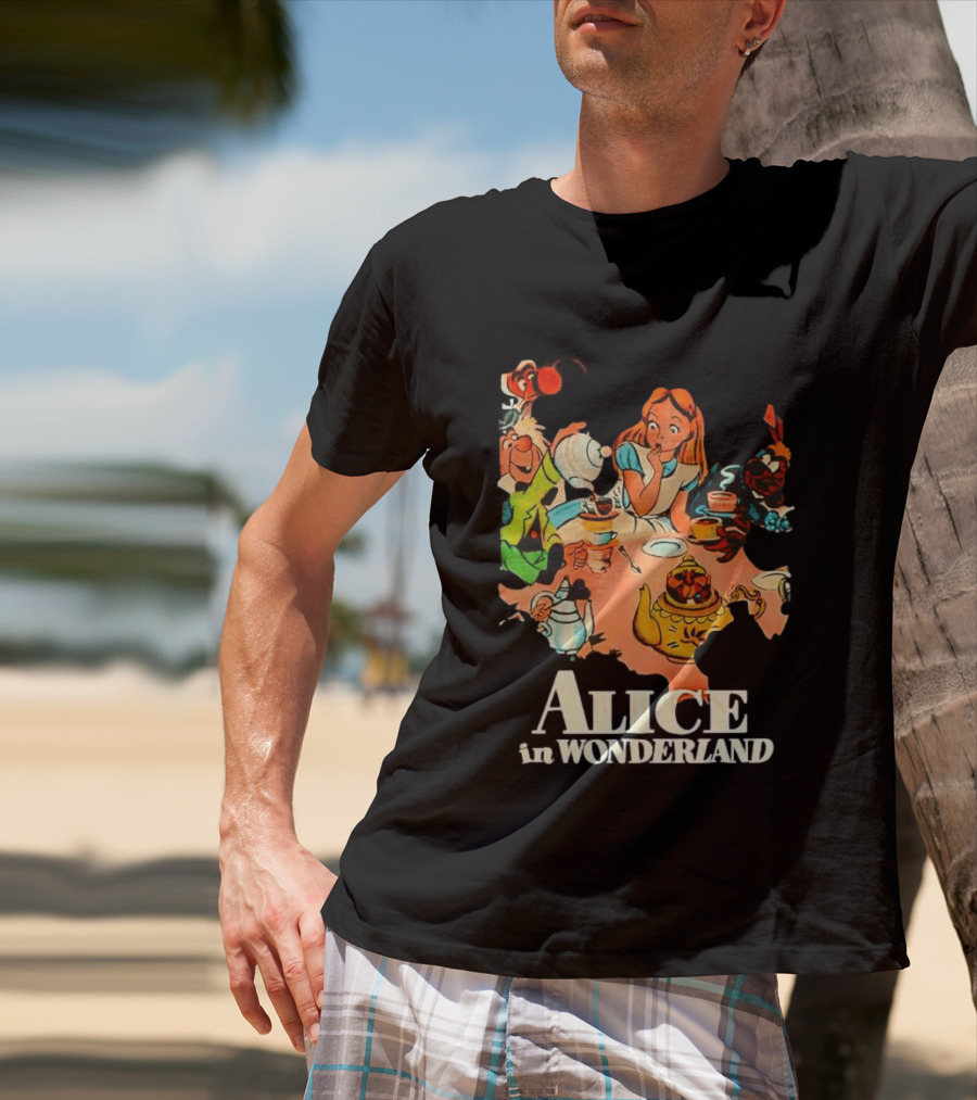 Alice In Wonderland Mad Hatter Tea Party Cartoon Smoking Scene T-Shirt