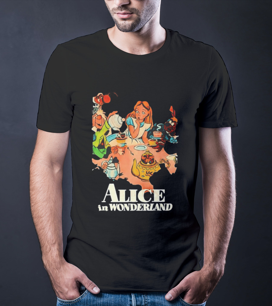 Alice In Wonderland Mad Hatter Tea Party Cartoon Smoking Scene T-Shirt