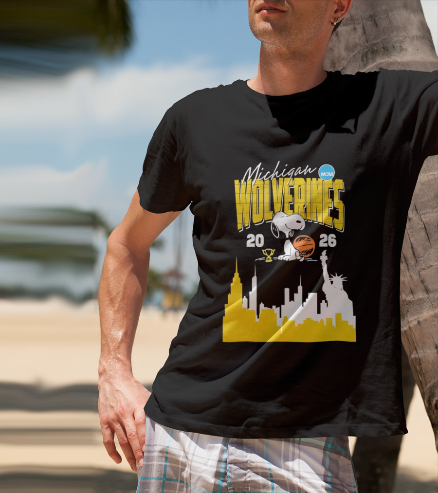 Michigan Wolverines NCAA Basketball Snoopy City Skyline 2026 T-Shirt