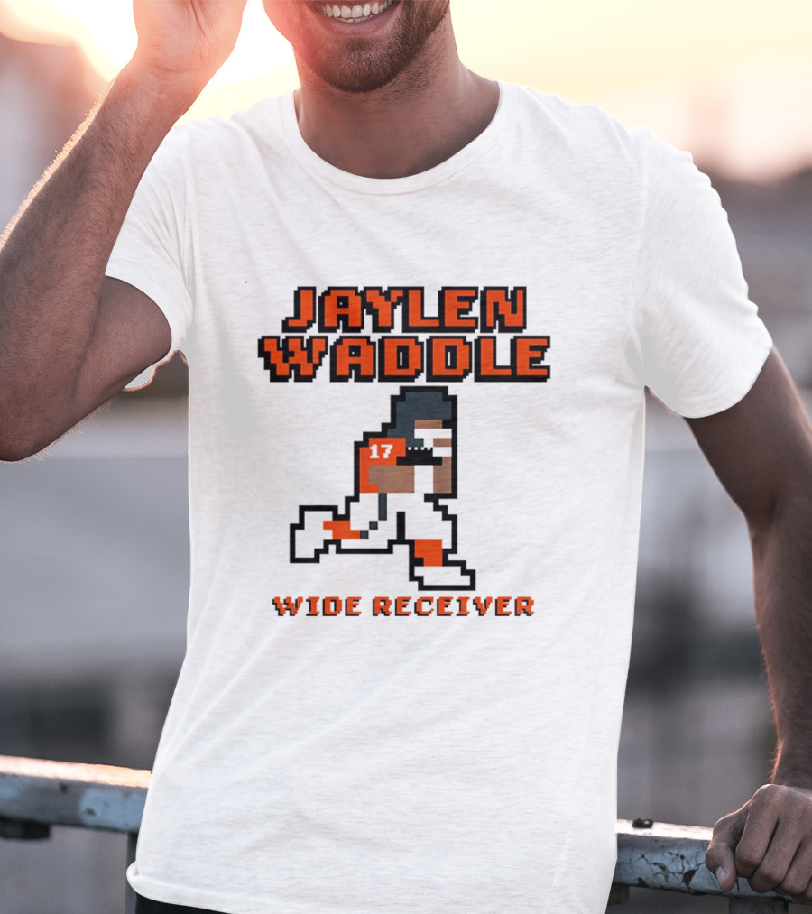 Jaylen Waddle Wide Receiver Pixel T-Shirt