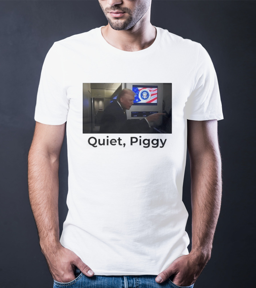 Quiet Piggy Presidential Seal Airplane Scene T-Shirt